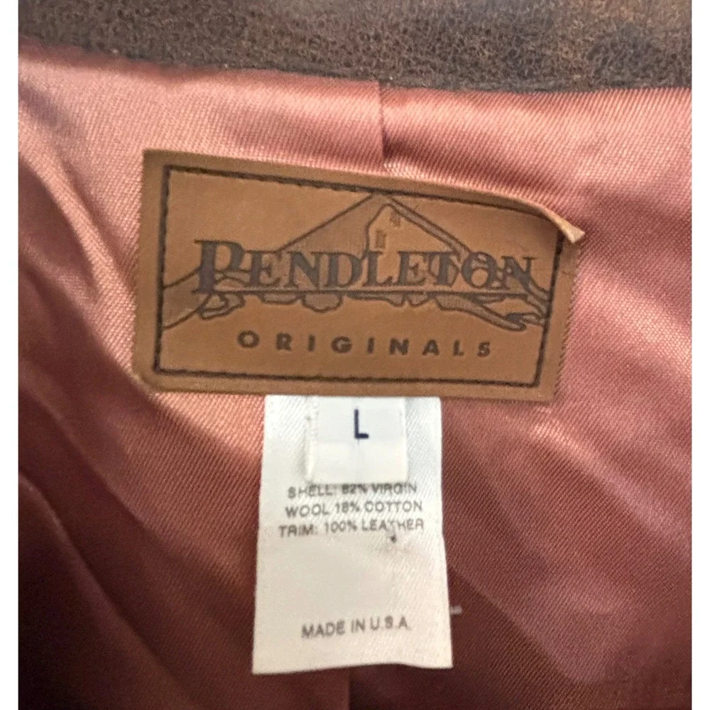 Women's‎ Pendelton Wool Maple Leaf Duck Jacket Calfskin Collar - Large